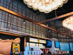 面包甜点陈列柜-牛角村(大族广场店)