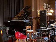 -LONG BAR 廊吧(外滩华尔道夫酒店)