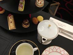 -Salon de The de Joel Robuchon(外滩18号店)