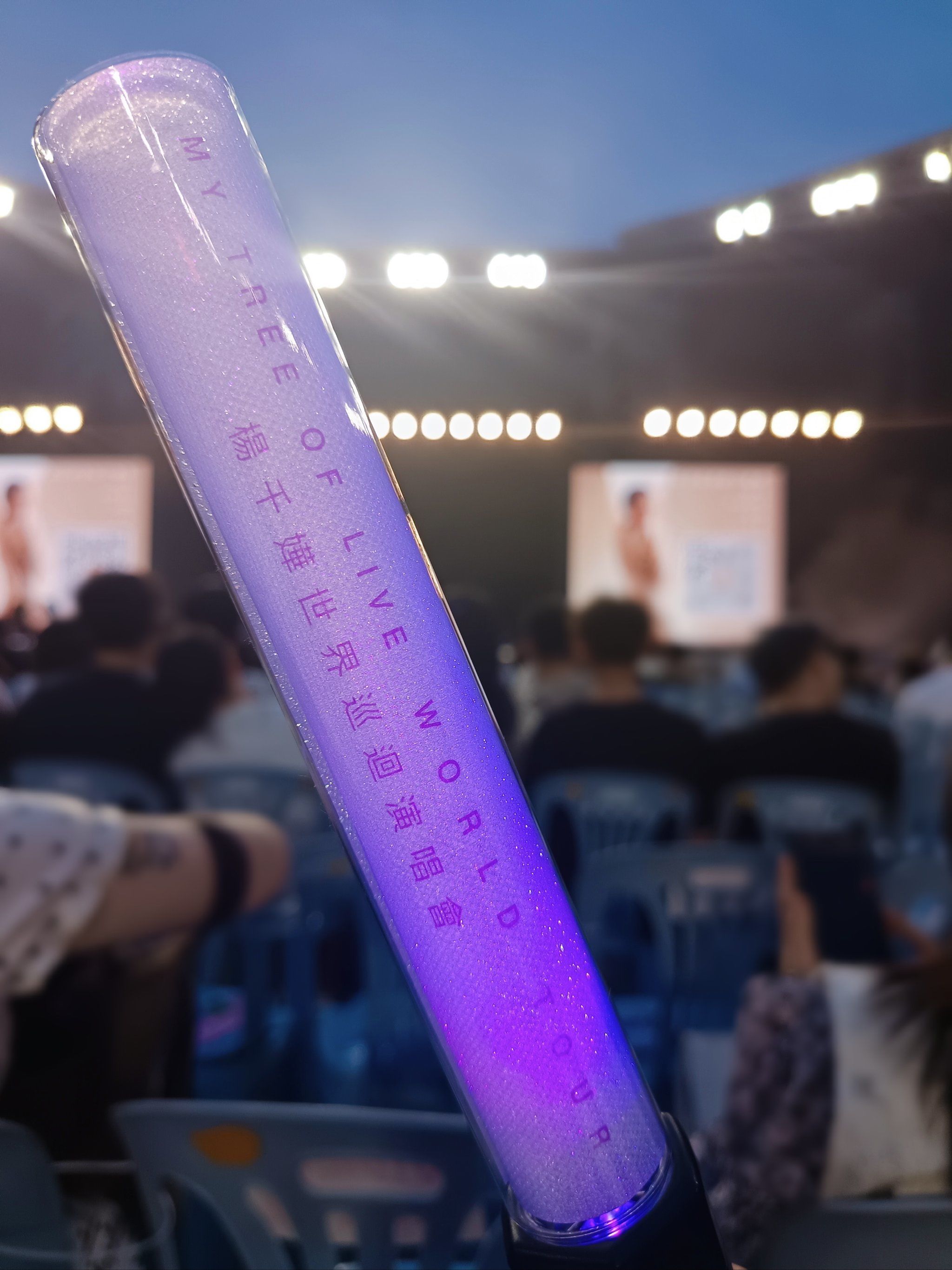 [可怜]

[流泪]一度唱到泪目,情歌好扎心

少女的祈祷,小城