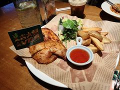 -JINNS锦时 steak&pizza(浸信会礼拜堂旧址店)