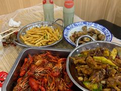 -江城燕子大排档(江汉路步行街店)