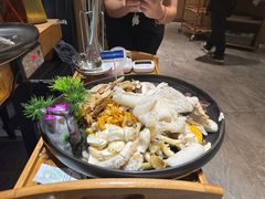 -一朵菌·野生菌探索家火锅(南亚店)