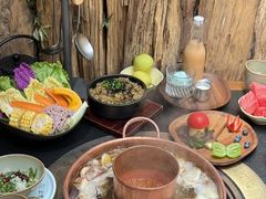 -菌自由丨野生菌火锅特色庭院餐厅(丽江古城店)