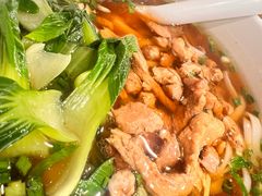 -湘人龙记老长沙米粉(鸟巢店)