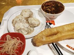 -陈寔包子王·卤煮小肠·京味小吃(龙潭店)