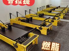 -超菲特健身工作室(晨月店)