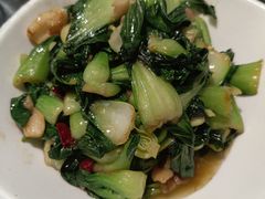 青菜炒猪油渣-老味道湘菜