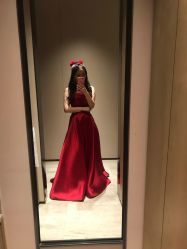 -派丽莫Pellimo原创设计婚纱品牌