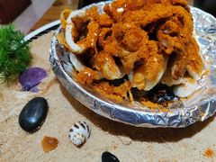 沙滩烤鲜鱿-东来菜馆•手抓海鲜家常菜•海鲜锅贴(鸽子窝店)