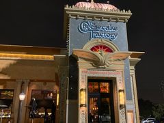 -The Cheesecake Factory(baldwin avenue)