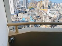 -昆明中心皇冠假日酒店