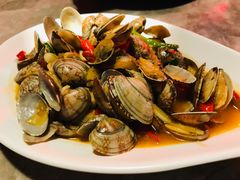 -沪小胖小龙虾(淮海中路旗舰店)