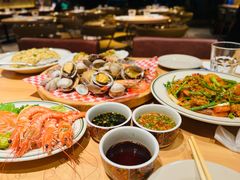 -日进一片海.生腌海鲜火锅.宵夜烧烤(三里屯总店)