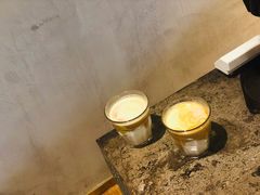 -ZING COFFEE 镜咖啡