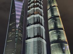 -陆家嘴空中步行连廊
