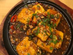 铁板石屏包浆豆腐-香巴拉云南餐厅(华莱坞店)