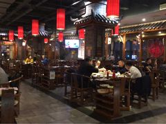 大堂-张大胡子鱼头火锅酒楼(长益路店)