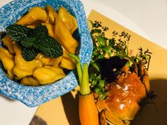 -姜君·千岛湖鱼头馆(浦东大道店)