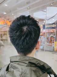 -川和潮人