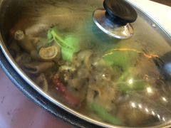 -蜀八婆鲍鱼鸡煲虾(宝安坪洲店)