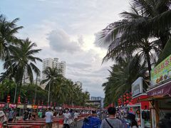 -海大南门夜市(海富街店)