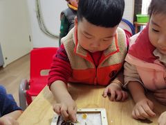 -MuaKids Garden