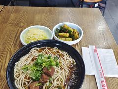 -李先生牛肉面大王(北京站售票厅餐厅)