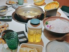 -喃喃椰·糟粕醋·椰子鸡火锅(七堡花园店)