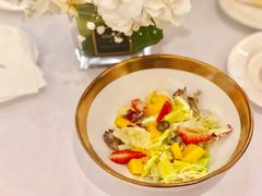 烟熏鸡胸芒果沙拉与蜂蜜柠檬黄油-哈布斯扒房(华发商都店)