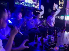 -魅KTV·AI辅唱(人民广场旗舰店)