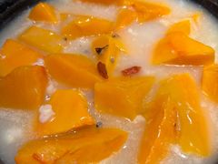 -阿瓦山寨·湘菜现炒·剁椒鱼头王(咸阳总店)