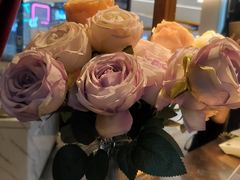 -爱碗亭·鲜炒湖南菜(壹城中心店)