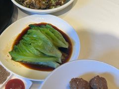 -贝勒爷·酥不腻烤鸭