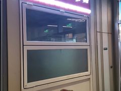 门面-白玉兰食品(甜云店)