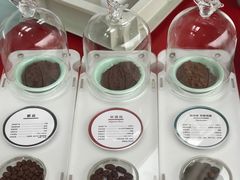 -UNI UNI(环亚凯瑟琳店)