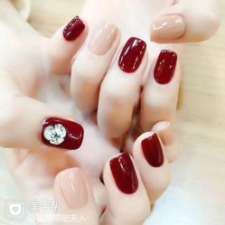 -Pink You美甲洗眉纹绣定制中心
