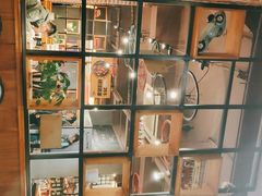 -喝丢一只鞋海鲜烧烤·海肠捞饭(文体街店)