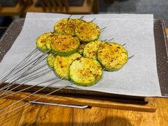 -岩姐撸串儿·地摊老烧烤(漕宝路店)