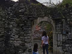 -高荡千年布依古寨旅游景区