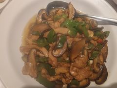 -渝是乎酸菜鱼(龙旗购物中心店)