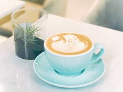 -Fridi Patisserie Cafe