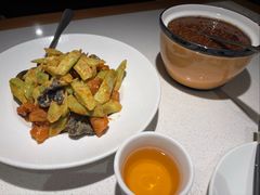 黄瓜拌油条-聚友斋(陶瓷琉璃馆水晶街店)