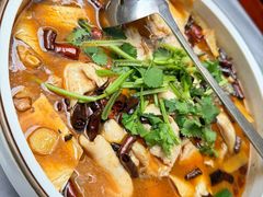 -蔼若春.传承云南菜(金碧公园店)