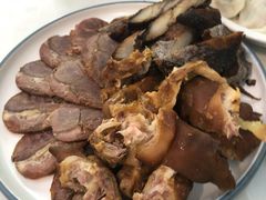 手撕猪蹄-小郭私房菜·海肠捞饭店(学士街店)