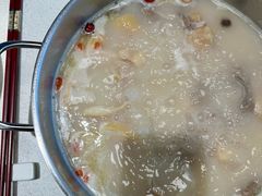 -煲王粤菜餐厅(中侨中心店)