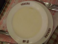 奶汁鸡丝口蘑汤-华梅西餐厅(哈尔滨中央大街店)