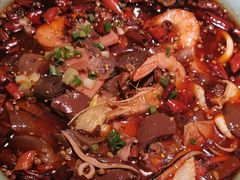 -川人百味·水煮活鱼(赛罕万达店)