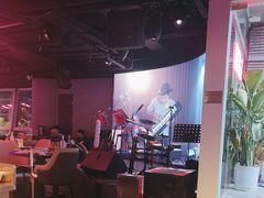 -粉墨特色菜·烧烤音乐酒馆