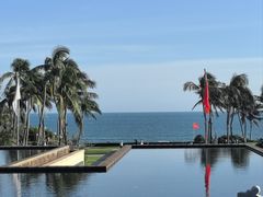 -亚龙湾喜来登·美景台大堂吧